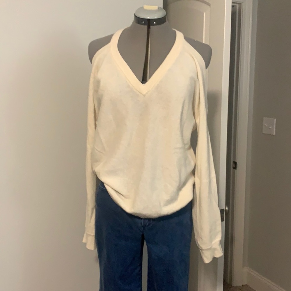 Minnie Rose cashmere sweater
